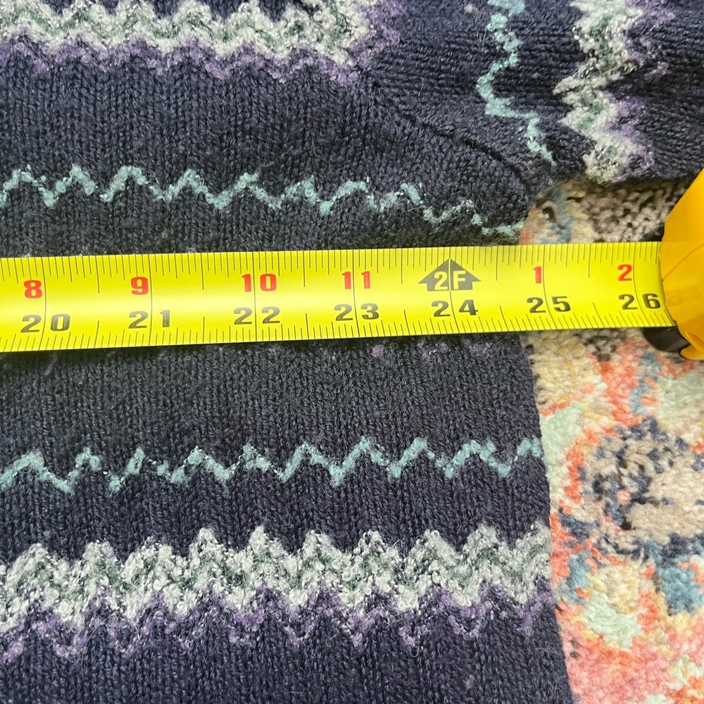Women’s Elizabeth by Liz Claiborne size 1 wool blend Sweater. - Picture 5 of 10